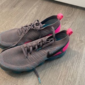 Nike vapomax size 10